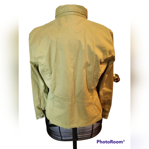 VILLAGER size 18 chartreuse green jacket. Nice detail at natural waist. - Picture 2 of 6